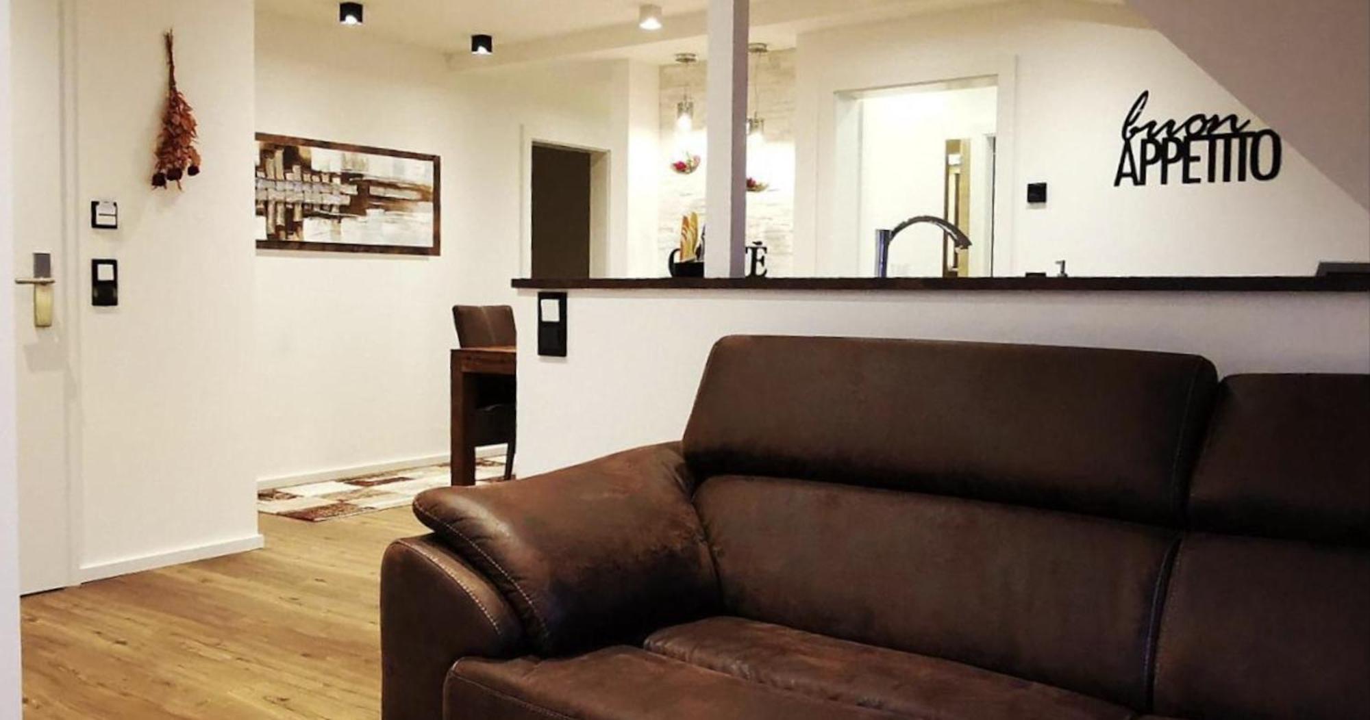 Luxor City Apartments เลียนซ์ ห้อง รูปภาพ