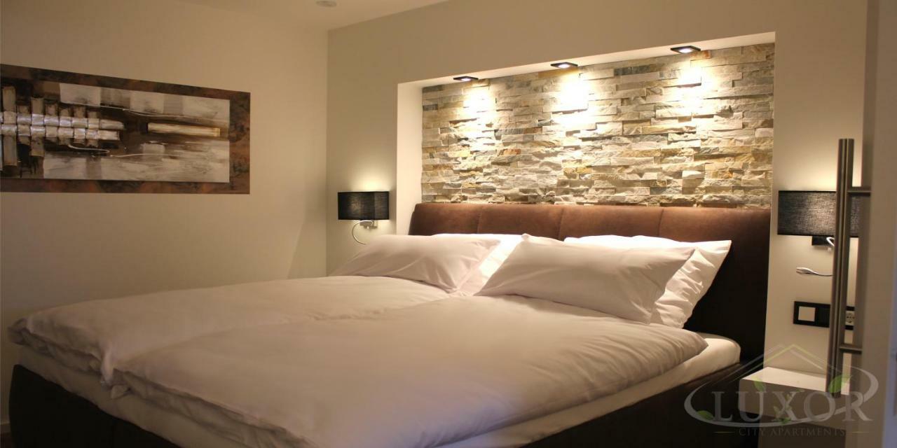 Luxor City Apartments เลียนซ์ ภายนอก รูปภาพ